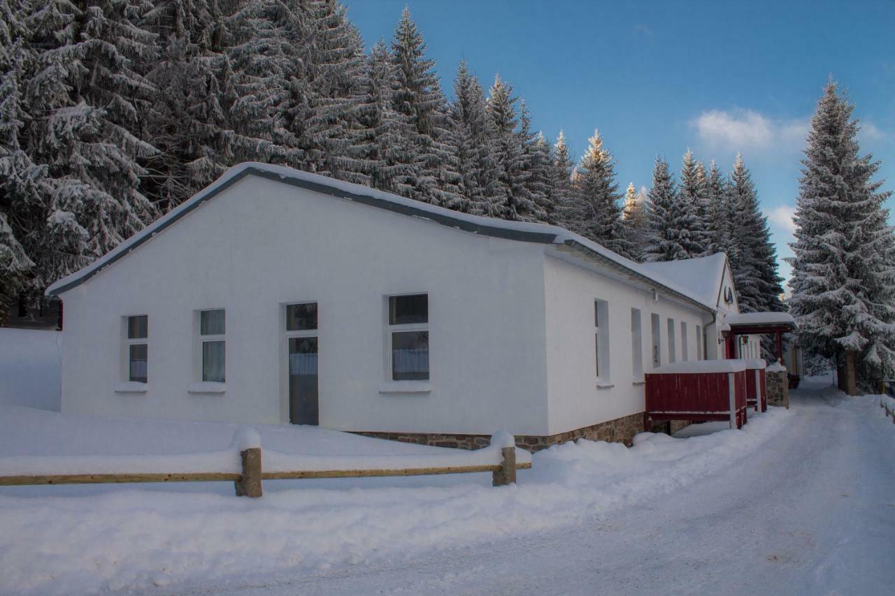 Erzgebirgsidyll Breitenbrunn Ferienwohnung Ngoại thất bức ảnh